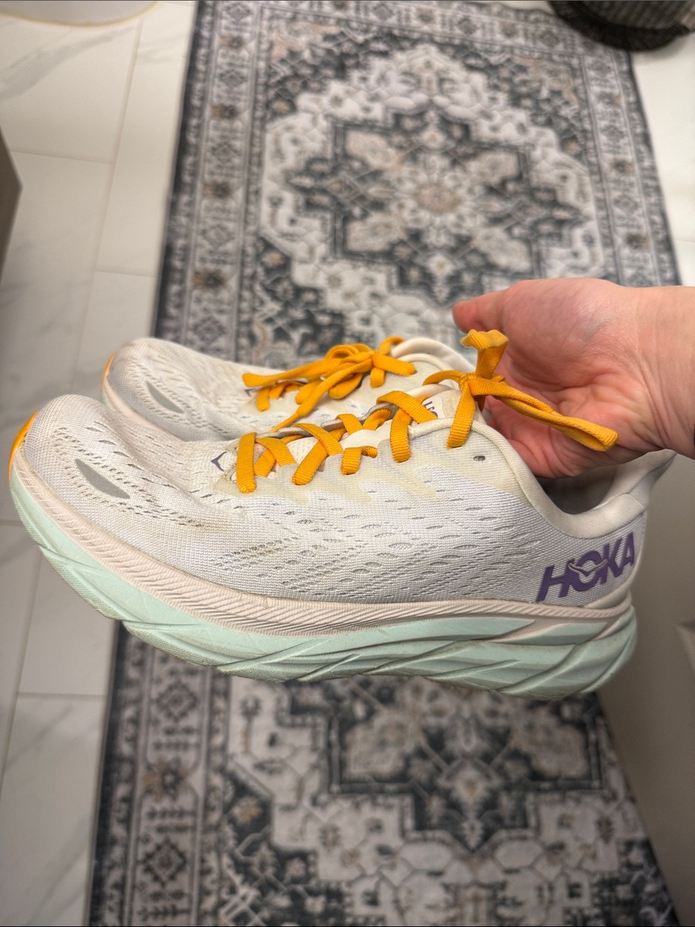 Hoka Clifton 8 Women's Running Shoes